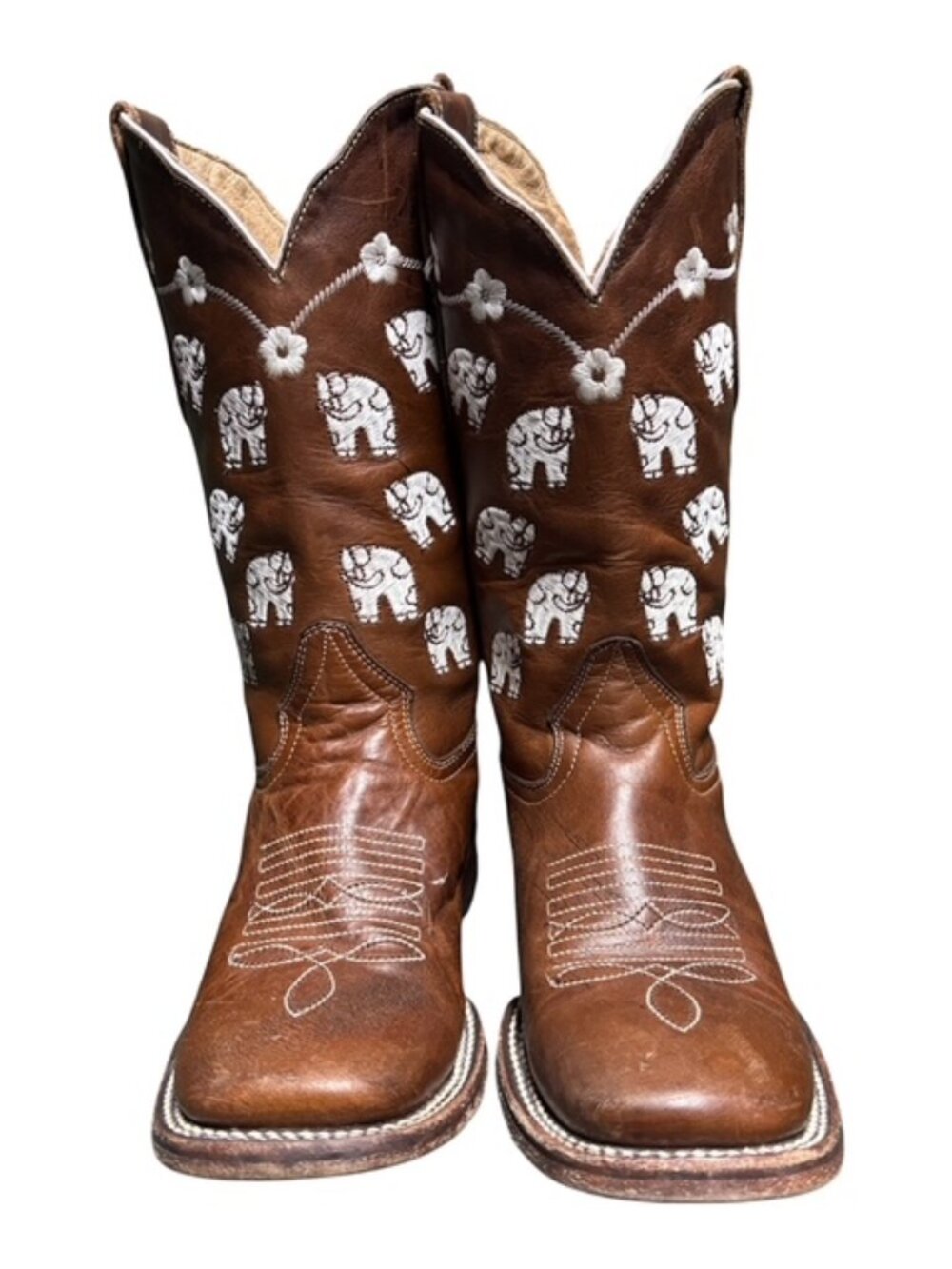 Adorable Leather Elephant Embroidered Cowboy Boots Size 7 Pre-loved